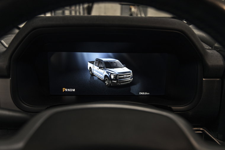 Vehicle Image 11