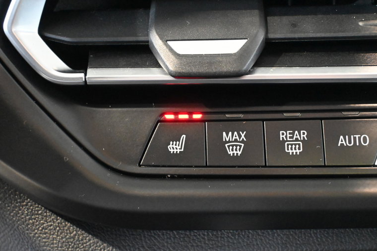 Vehicle Image 39