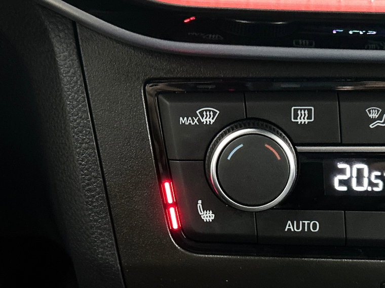 Vehicle Image 28