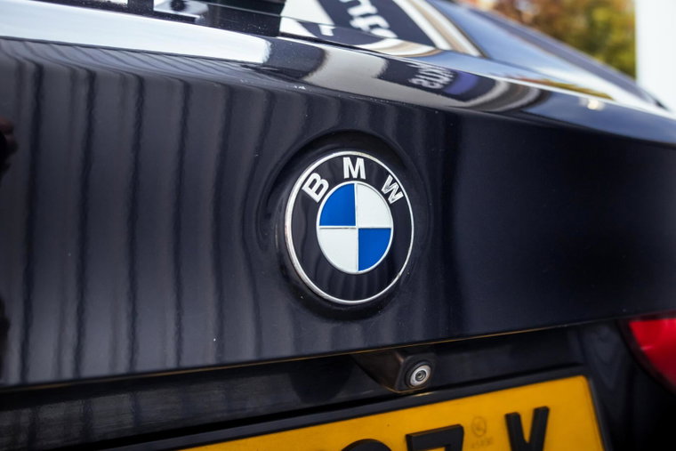 Vehicle Image 30
