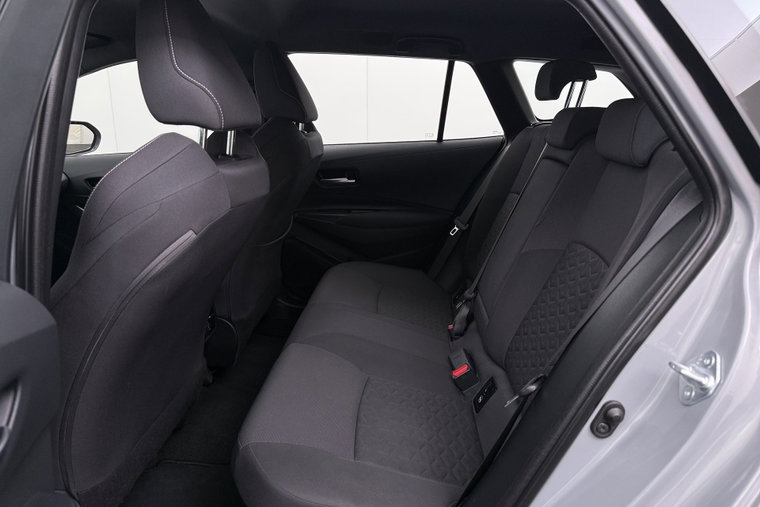Vehicle Image 12