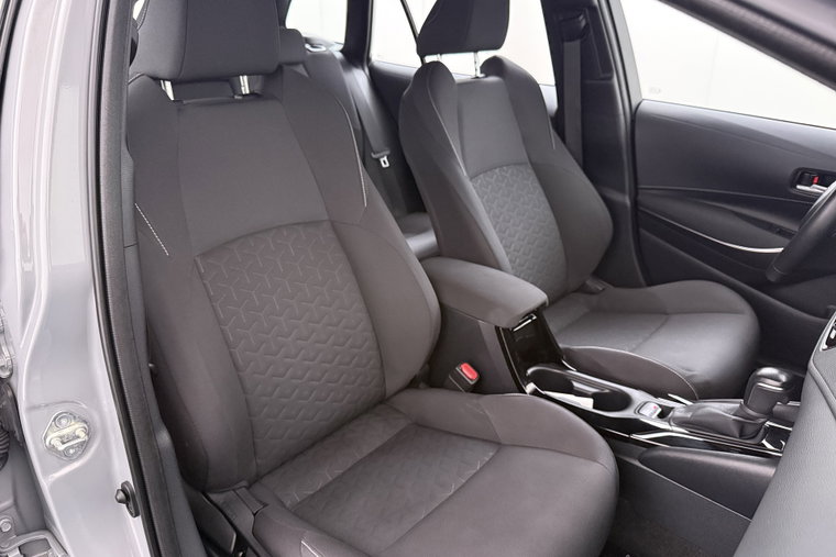 Vehicle Image 14