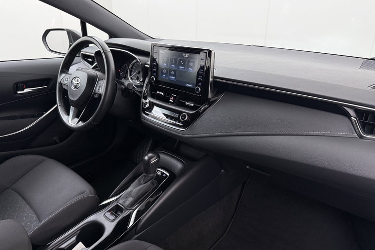 Vehicle Image 15