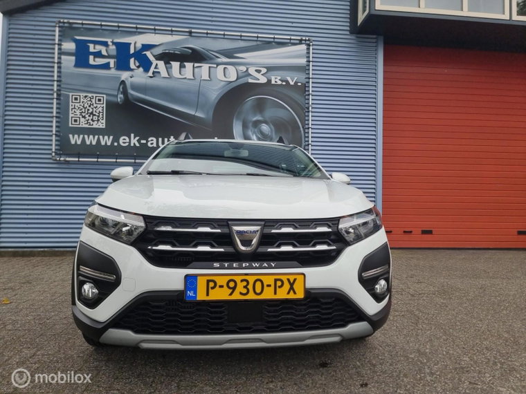 Vehicle Image 43
