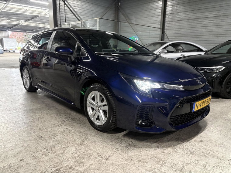 Vehicle Image 10