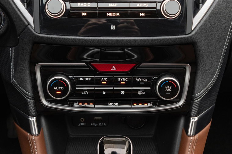 Vehicle Image 23