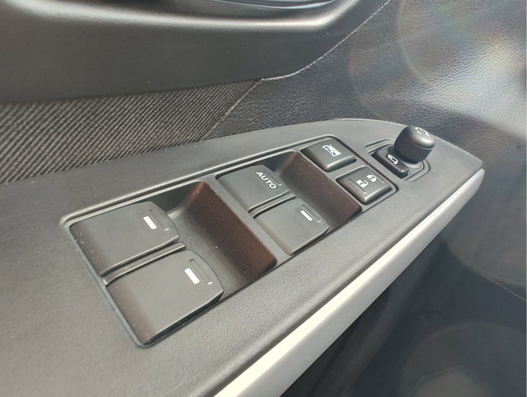 Vehicle Image 26