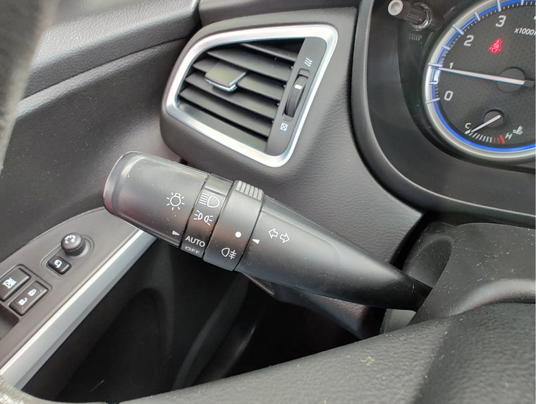 Vehicle Image 28