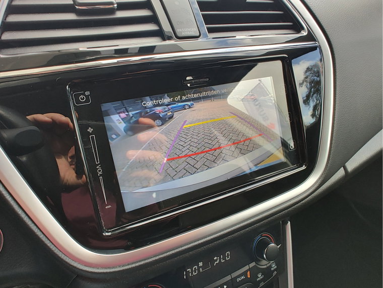 Vehicle Image 30
