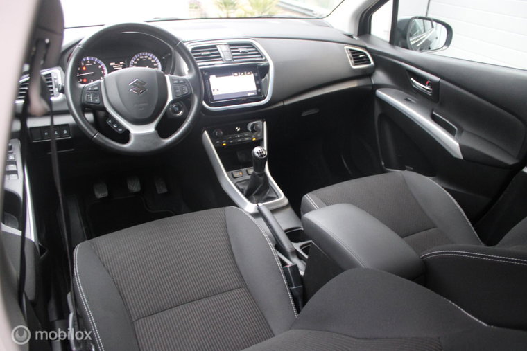 Vehicle Image 30