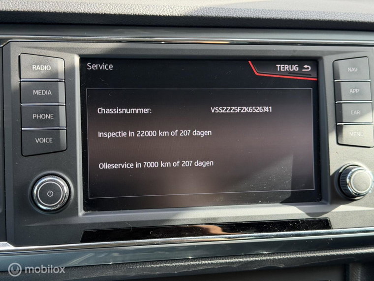 Vehicle Image 17