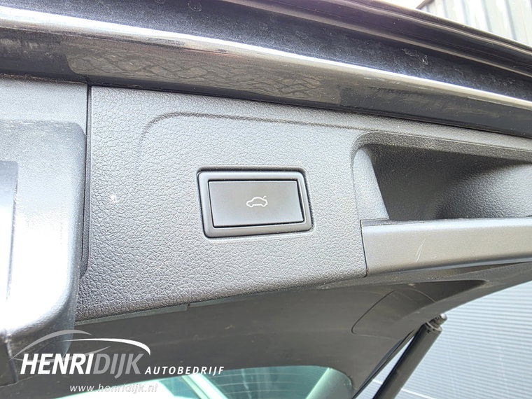 Vehicle Image 39