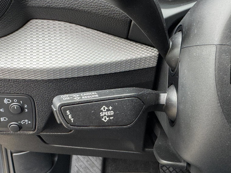 Vehicle Image 27