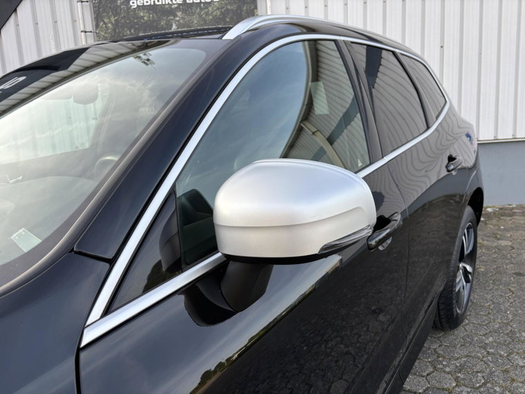 Vehicle Image 33