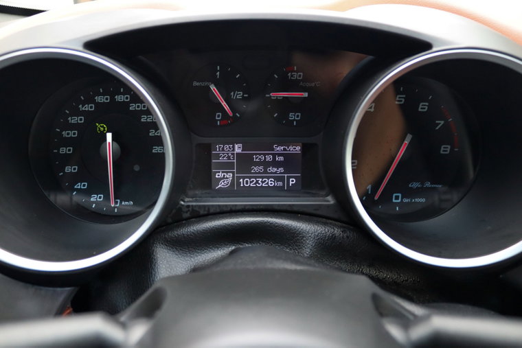 Vehicle Image 22