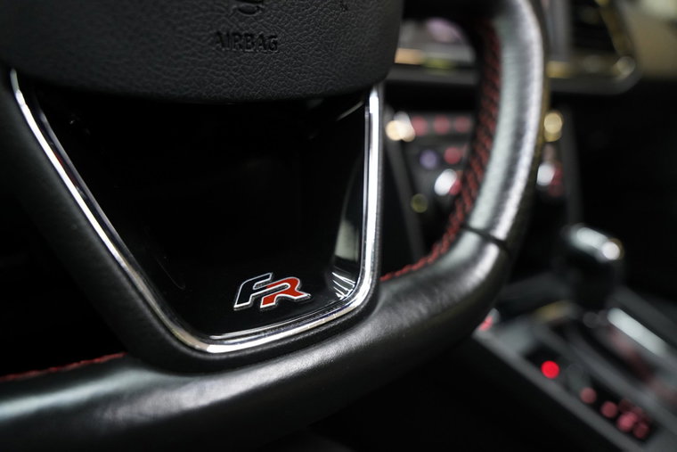 Vehicle Image 22