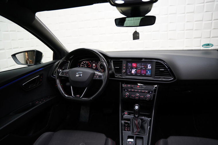 Vehicle Image 40