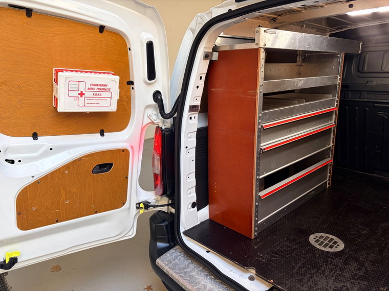Vehicle Image 31