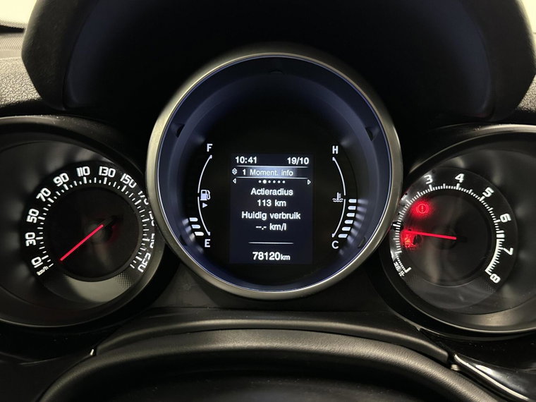Vehicle Image 37