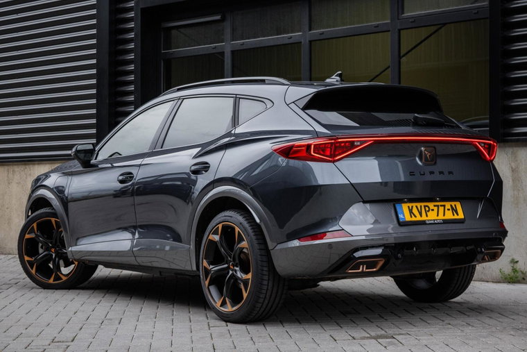Vehicle Image 15