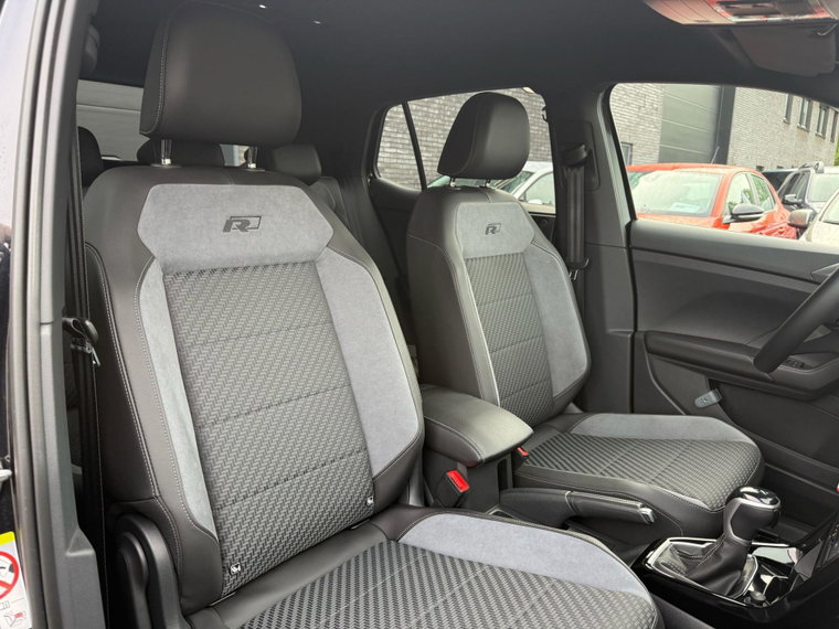 Vehicle Image 36