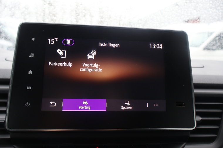 Vehicle Image 26