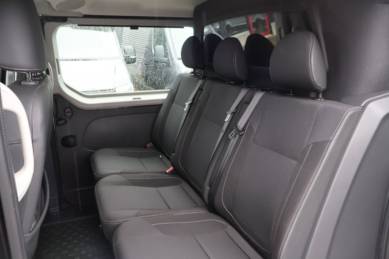 Vehicle Image 37