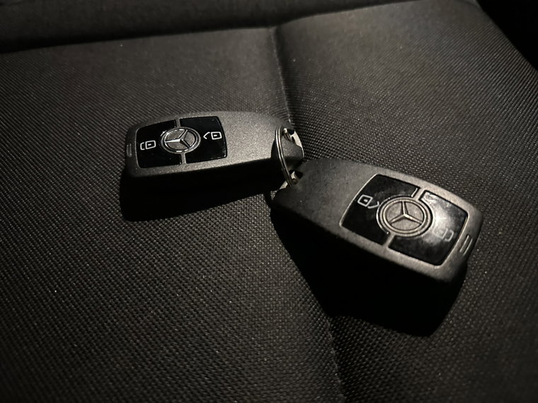 Vehicle Image 24