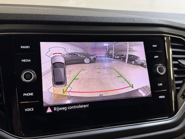 Vehicle Image 37