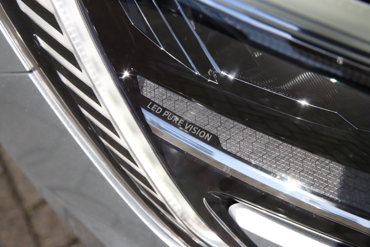 Vehicle Image 15