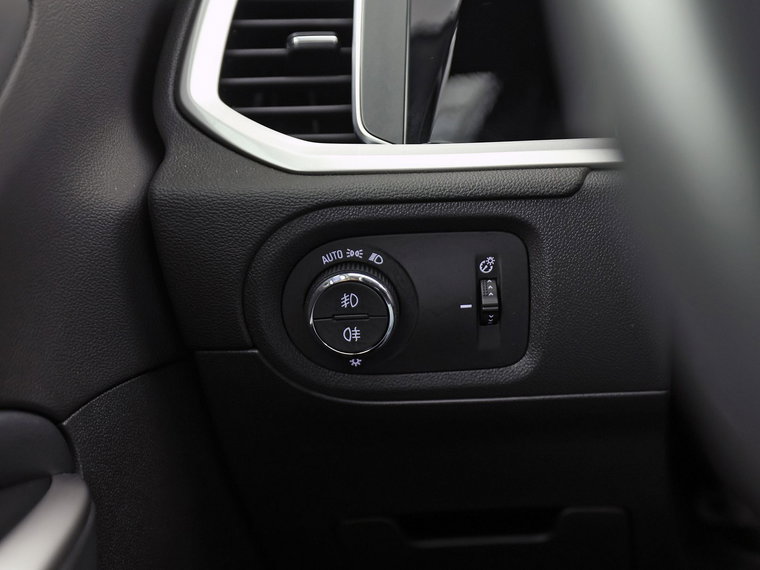 Vehicle Image 27