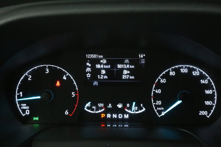 Vehicle Image 12