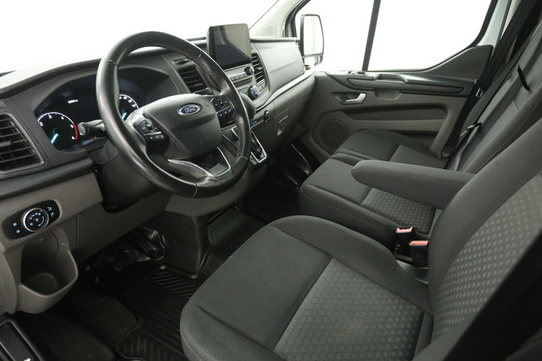 Vehicle Image 22
