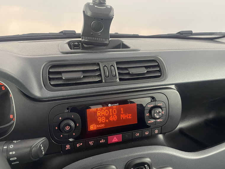 Vehicle Image 17