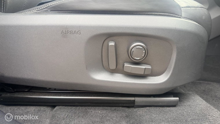 Vehicle Image 41