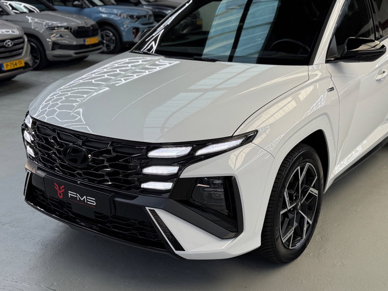 Vehicle Image 30