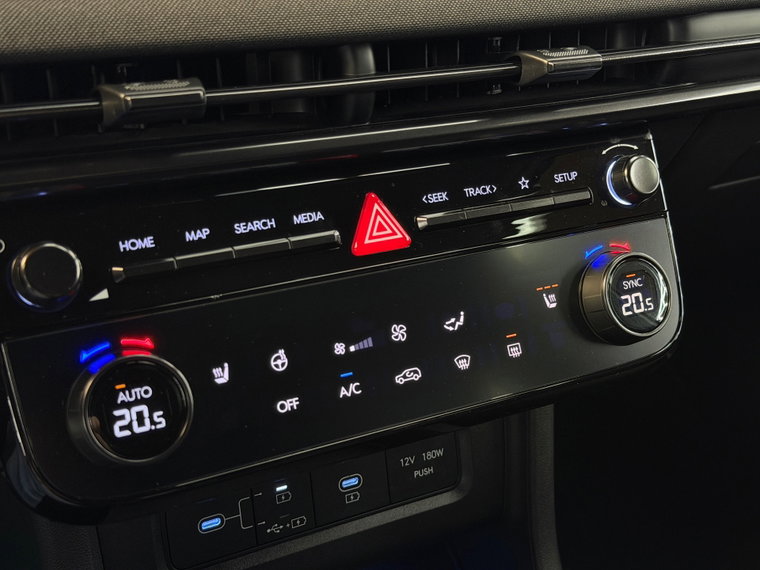Vehicle Image 39