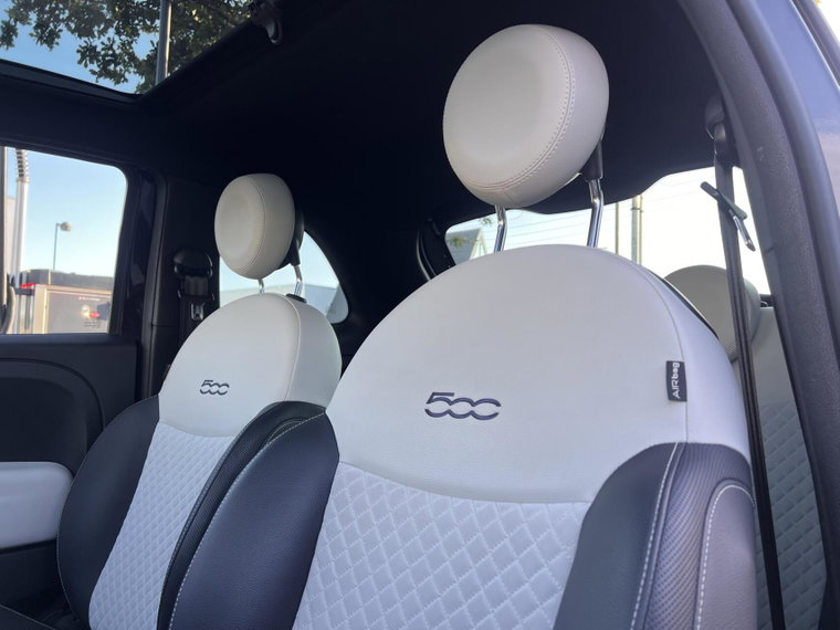 Vehicle Image 38