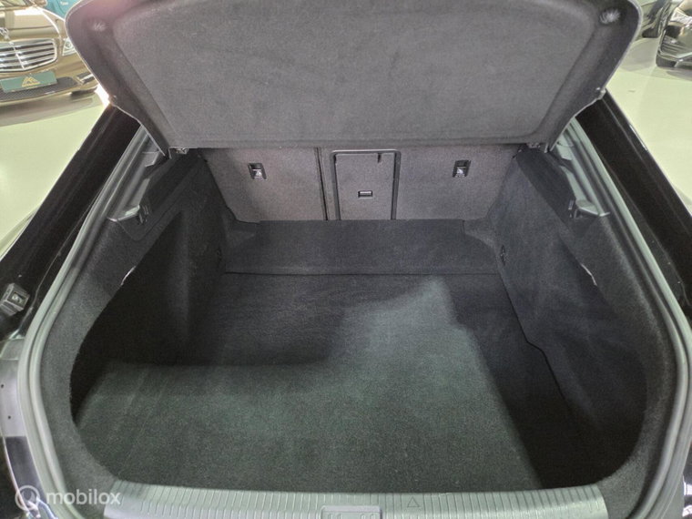 Vehicle Image 53