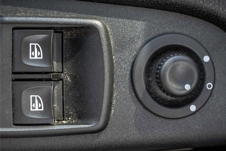 Vehicle Image 24
