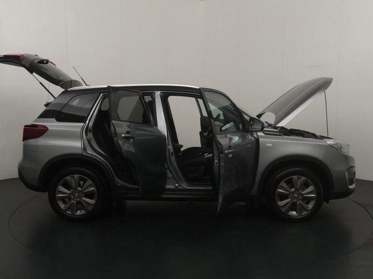 Vehicle Image 23