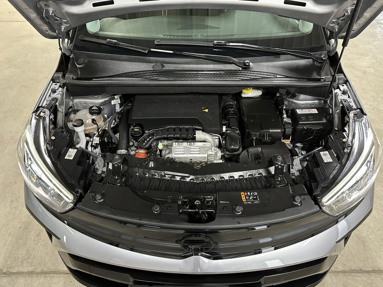 Vehicle Image 30