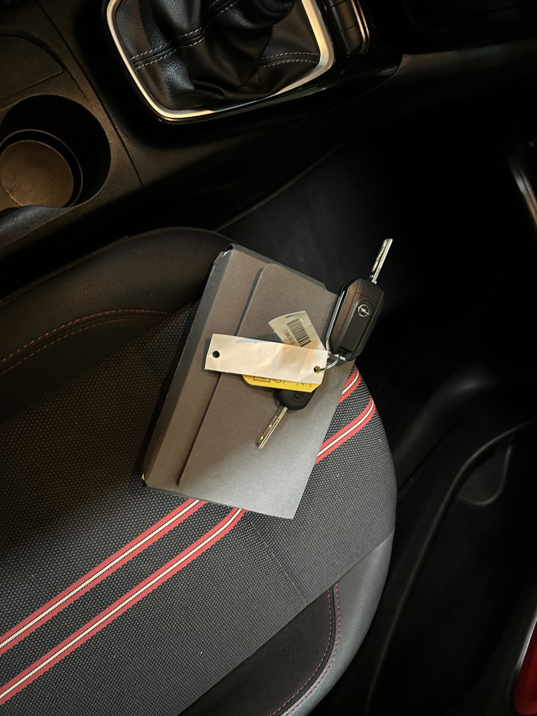 Vehicle Image 31