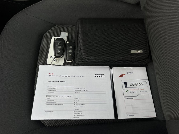 Vehicle Image 37