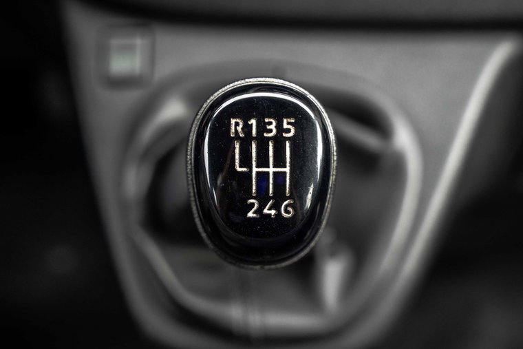 Vehicle Image 23