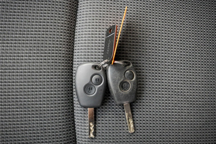 Vehicle Image 25