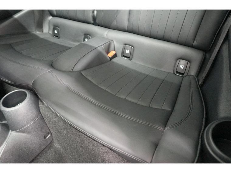 Vehicle Image 36