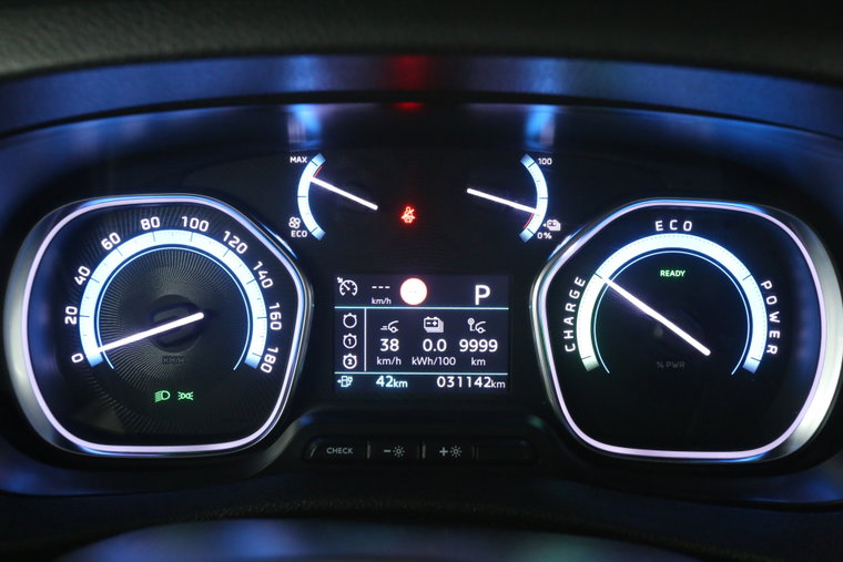 Vehicle Image 13