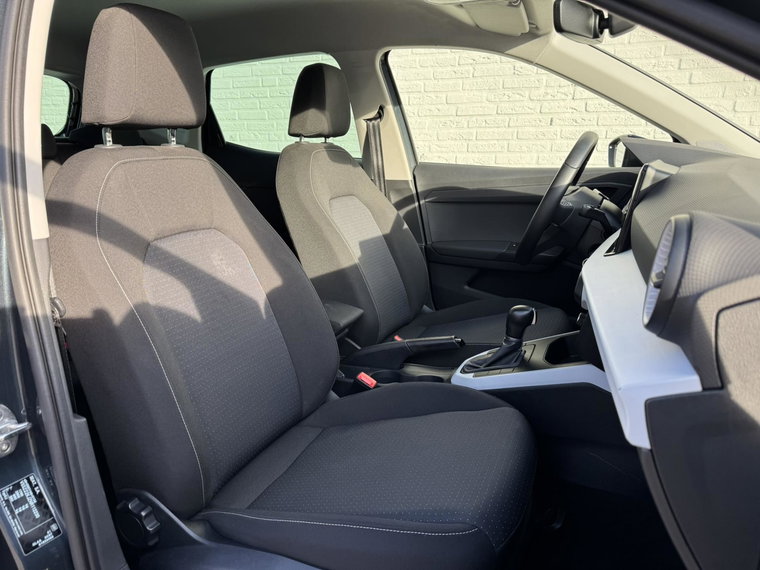 Vehicle Image 31