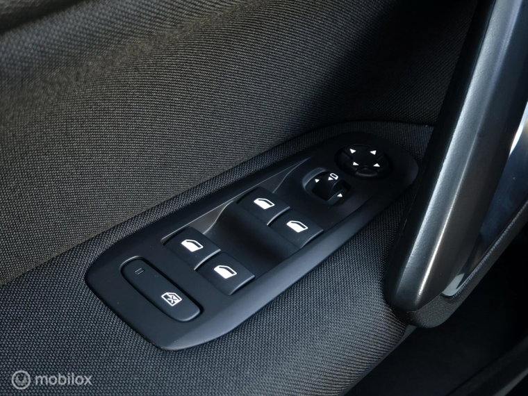 Vehicle Image 47